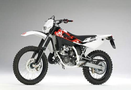 ハスクバーナ | Husqvarna WRE 125 ハスクバーナ WRE125 バイク購入ガイド オフロードバイクならバイクブロス
